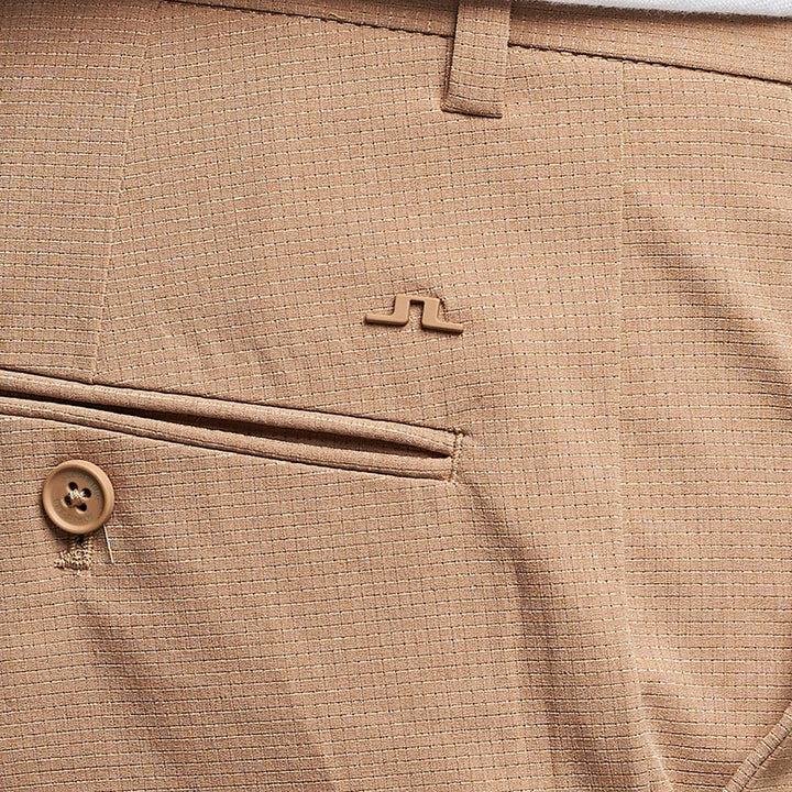 J.Lindeberg Vent Golf Shorts Tiger Brown - SS23