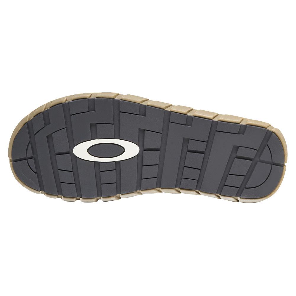 Oakley Operative 2.0 Golf Sandals 2023