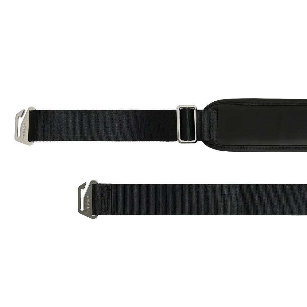 J.Lindeberg Garment Duffel Bag 2024 Golfio