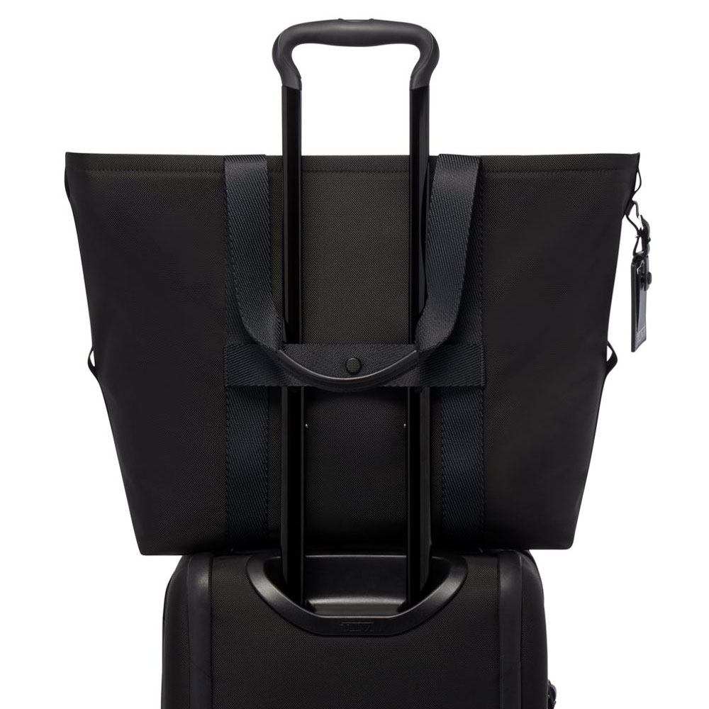 TUMI Essential Medium East West Tote Bag 2024