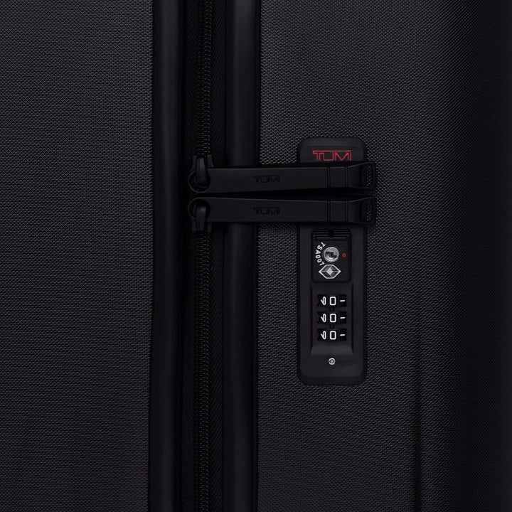 TUMI Golf 2 Wheel Travel Case 2024