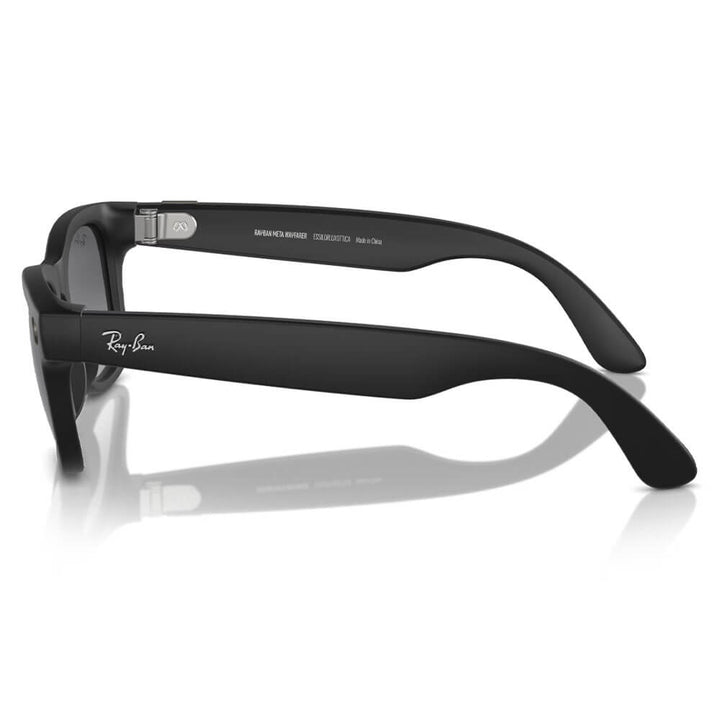Ray-Ban Meta Wayfarer Sunglasses