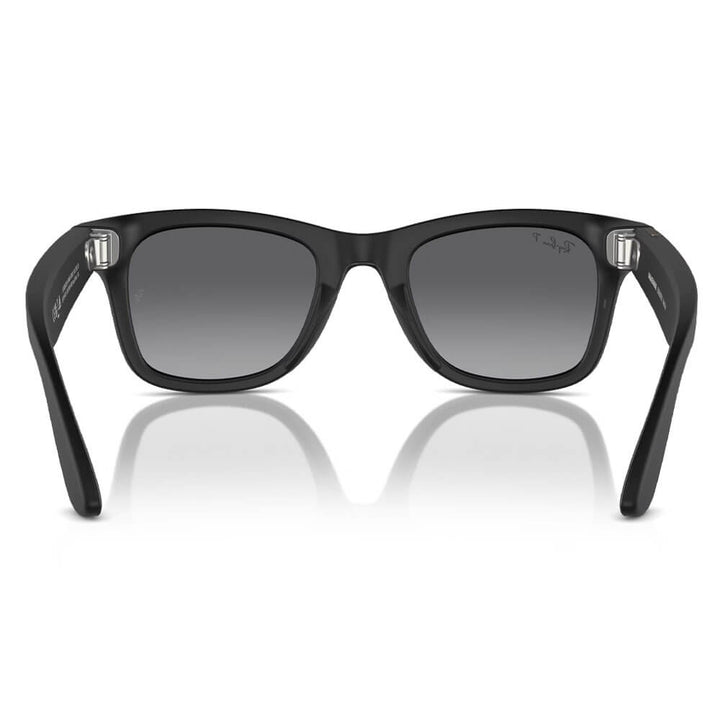 Ray-Ban Meta Wayfarer Sunglasses