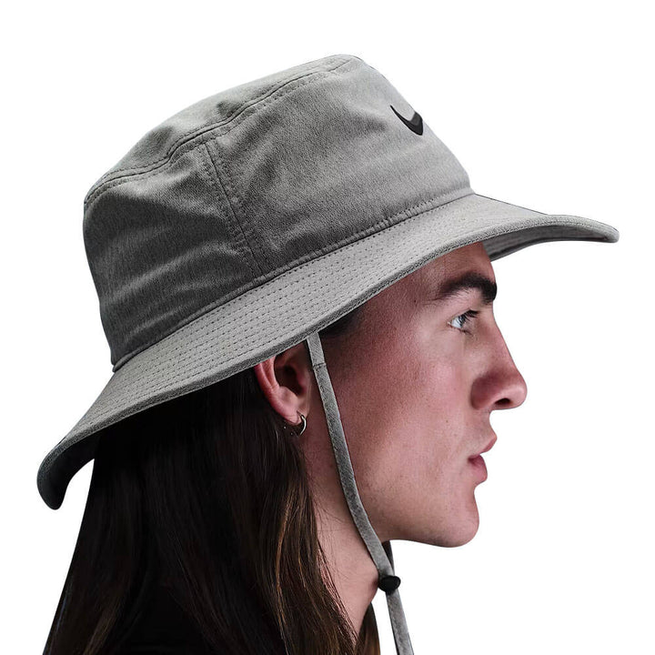 Nike Dri-FIT Apex Golf Bucket Hat Light Smoke Grey/Black/Black - SU26 Unisex