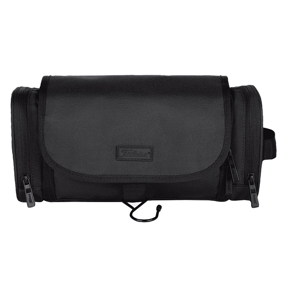 Titleist Players Hanging Toiletries Bag 2021