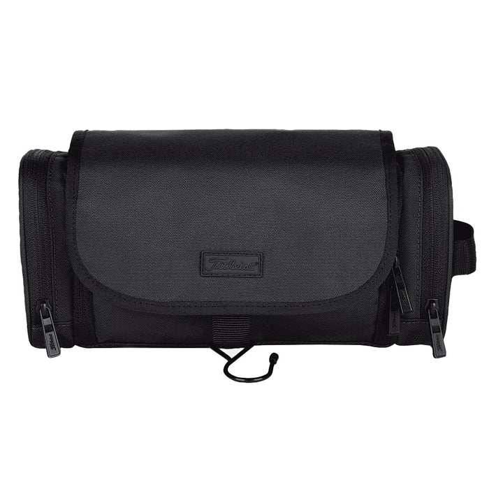 Titleist Players Hanging Toiletries Bag 2021