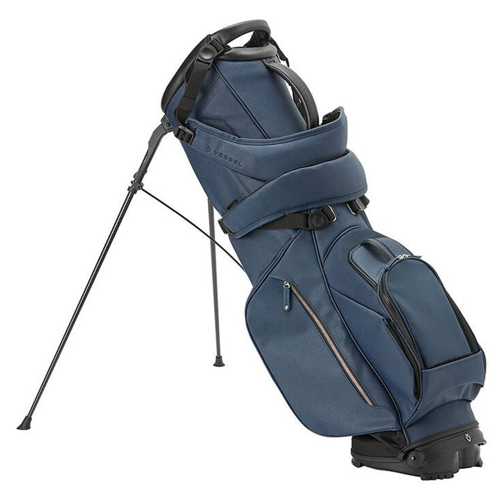 TaylorMade Vessel Lite Lux Premium Stand Bag 2022